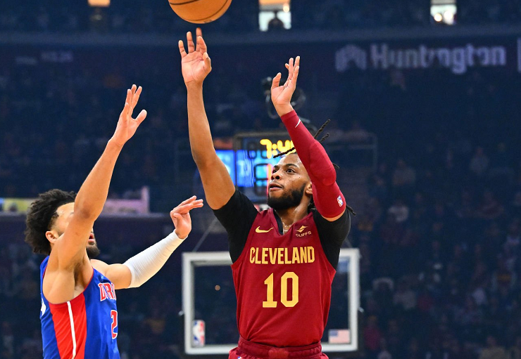 克里夫兰骑士赛后造点机会凯恩连续十二场比赛得分超过连败，里程碑夜底特律活塞战术微调看傻球迷的简单介绍