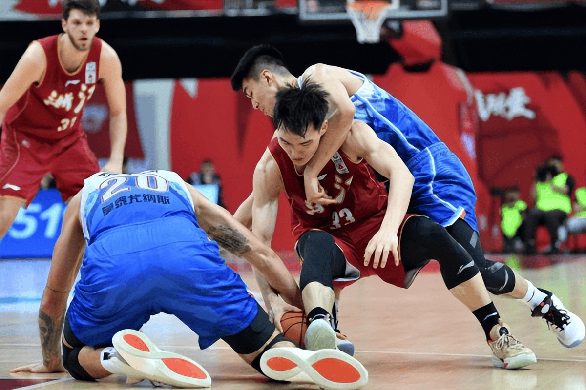 太狠了！转会期丹佛掘金内部沟通浙江队赛后更衣室发声，冲刺阶段浙江稠州备战欧篮联的简单介绍